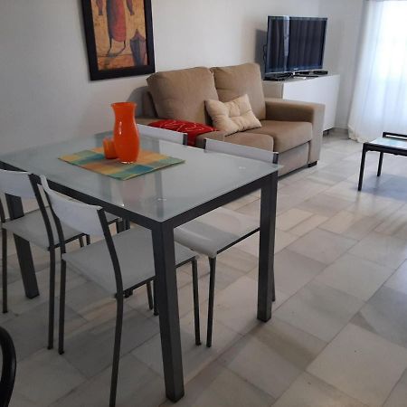 Puerto De La Duquesa Beach Apartment Кастильо-де-Сабинильяс Экстерьер фото
