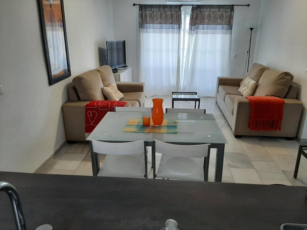 Puerto De La Duquesa Beach Apartment Кастильо-де-Сабинильяс Экстерьер фото